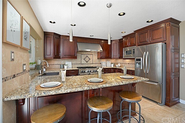 Building Photo - 23 Las Cruces