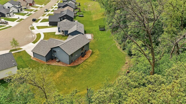 Building Photo - 5411 Destination Ln