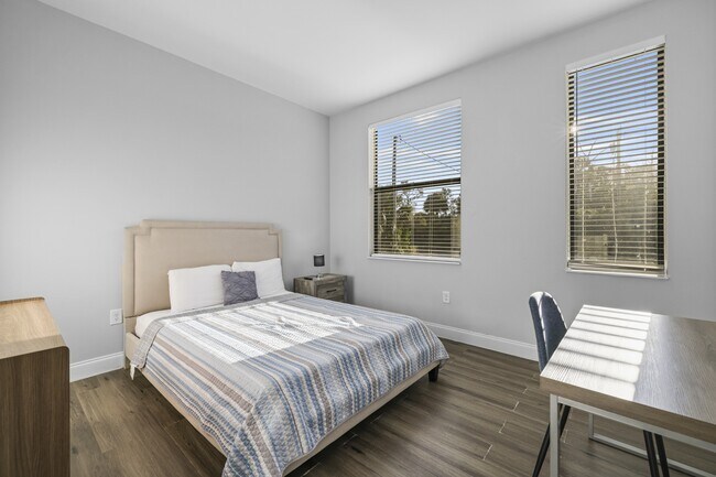 Building Photo - 622 Windermere Dr