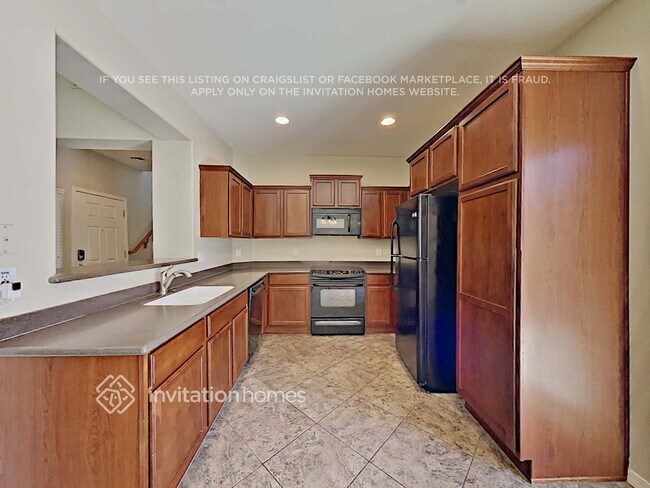 Building Photo - 5353 W Molly Ln