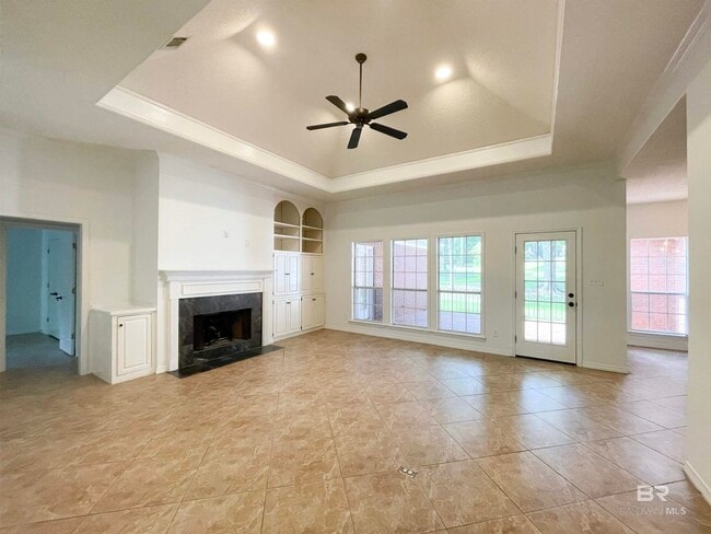 Building Photo - 30442 Middle Creek Cir