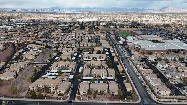Building Photo - 2900 Sunridge Heights Pkwy