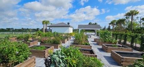 Building Photo - 13534 SW Oceanus Blvd