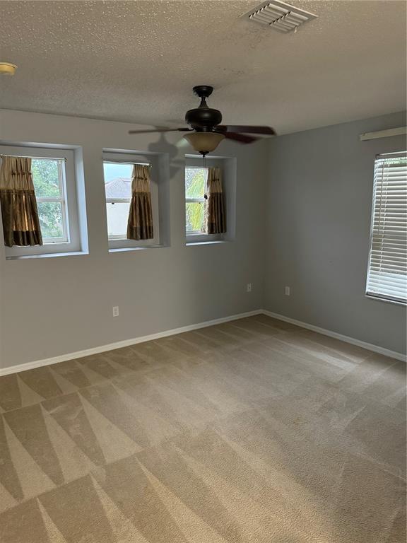 Building Photo - 540 Rena Dr