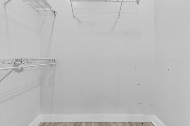 Building Photo - 10018 Hammocks Blvd