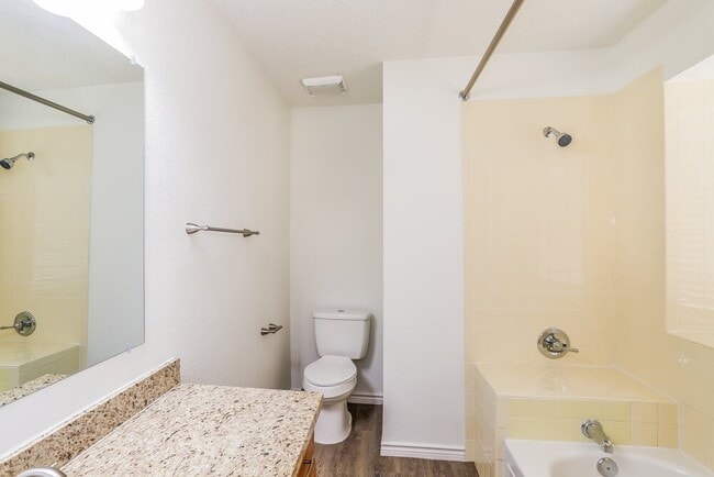 Building Photo - 10911 Kirkbud Ln