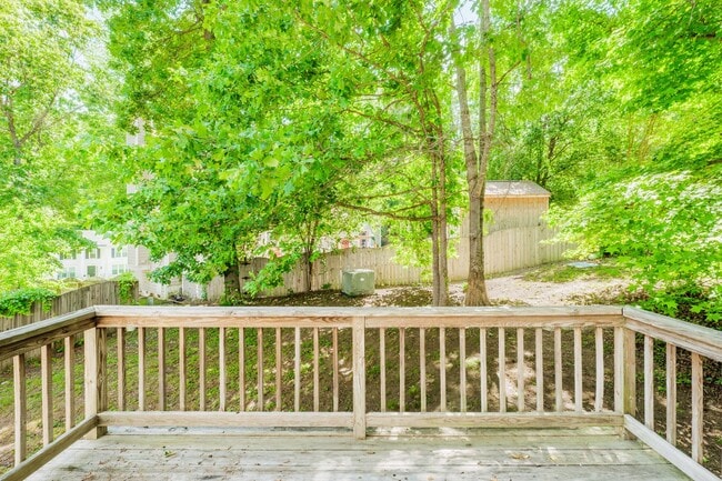 Building Photo - Great Home for Rent in the Lucks Lane Corr...