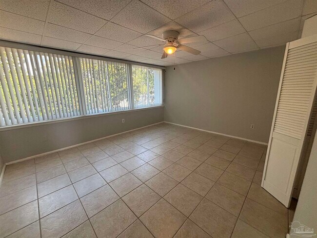 Building Photo - 201 Pensacola Beach Rd
