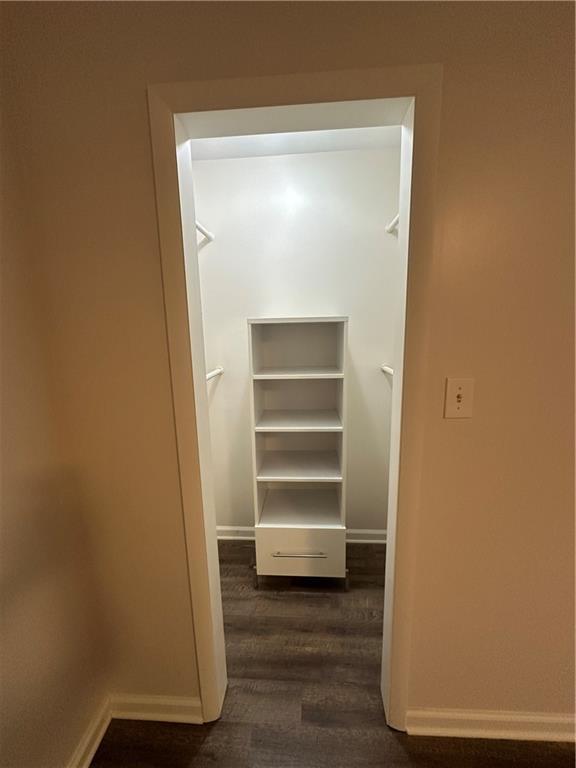 Building Photo - 303 River Run Dr