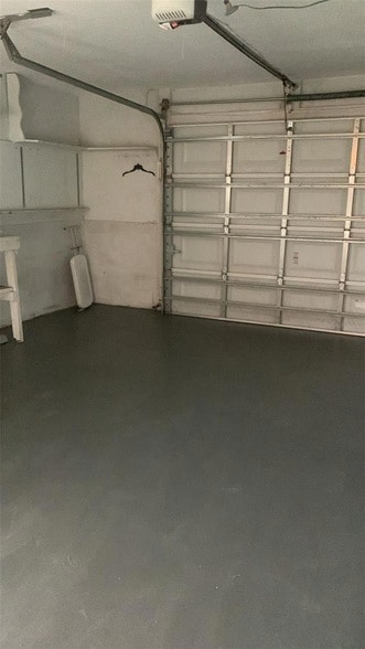 Building Photo - 1765 Elinor Pl