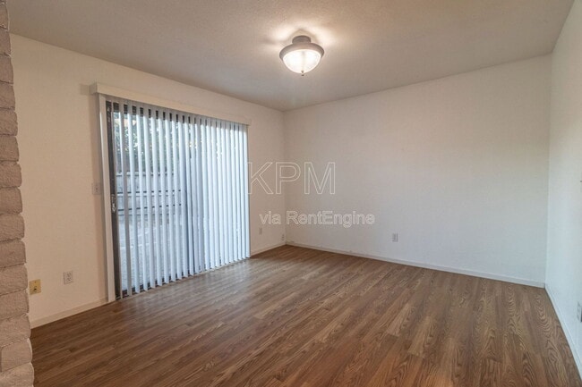 Building Photo - 5530 Sandpiper Ct