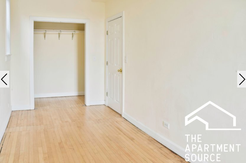 Building Photo - 2318 N Southport Ave