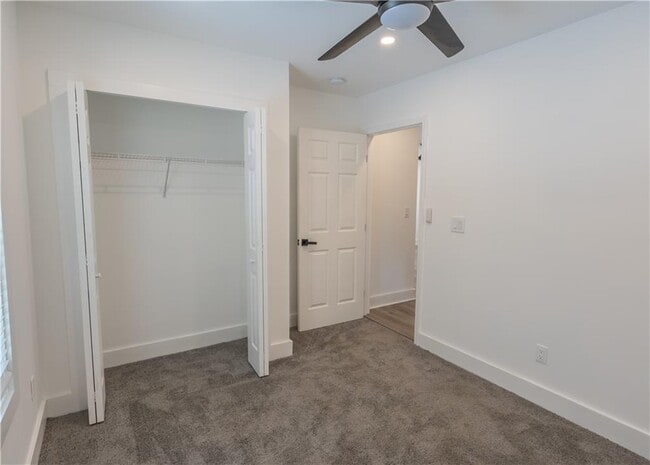 Building Photo - 3822 Bakers Ferry Rd SW