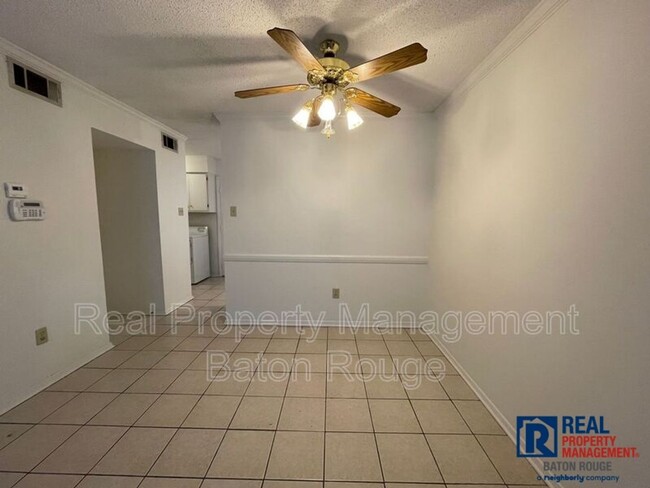 Building Photo - Condo: Jefferson Hills