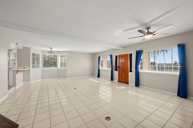 Building Photo - Ocean View La Jolla Home | 3BR + 3BA | Patio, Balcony & 2-Car Garage