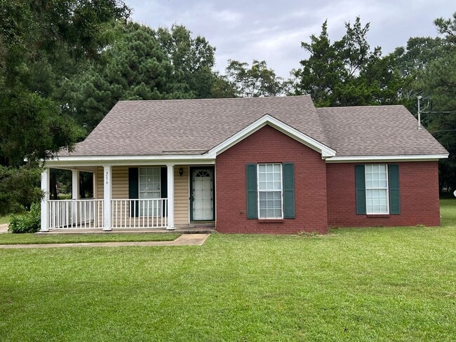 Primary Photo - Home for Rent in Montgomery