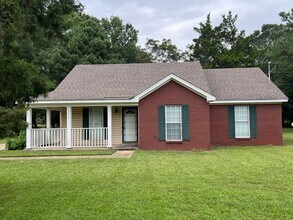 Building Photo - Home for Rent in Montgomery