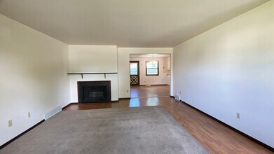 Building Photo - 611 Greene Ave