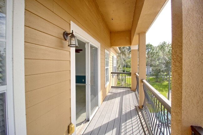 Building Photo - 2333 Betsy Ross Ln