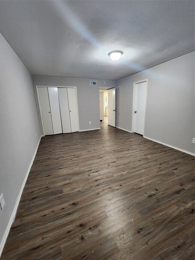 Building Photo - 3822 Broken Elm Dr