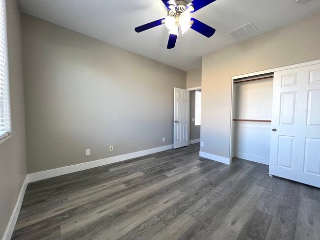 Building Photo - 12037 Contorno Vista Ct