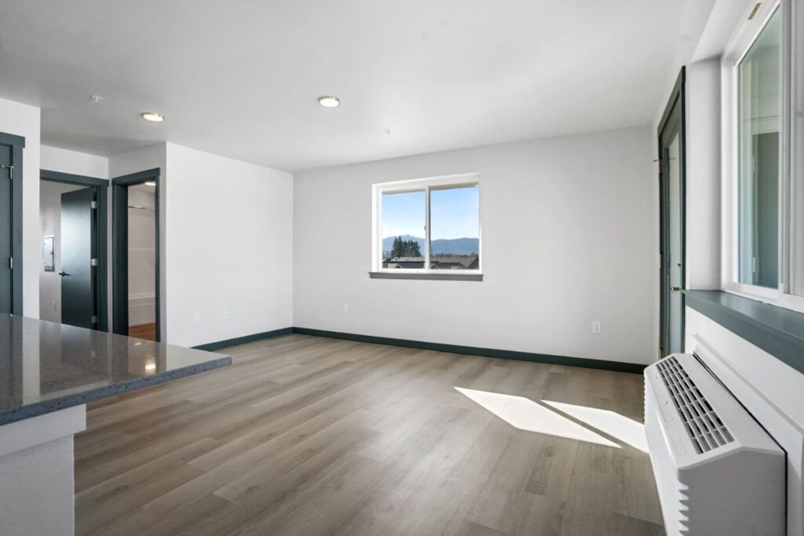 Interior Photo - Hickory Lake