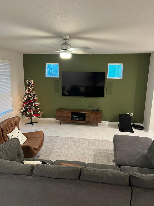 Building Photo - 8720 Whitter Dr