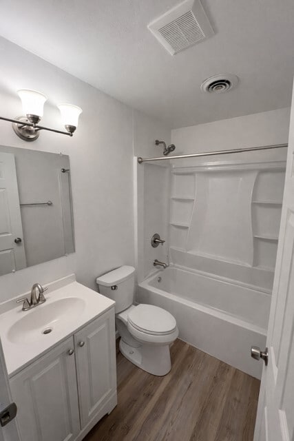 Building Photo - 455 S 6th St