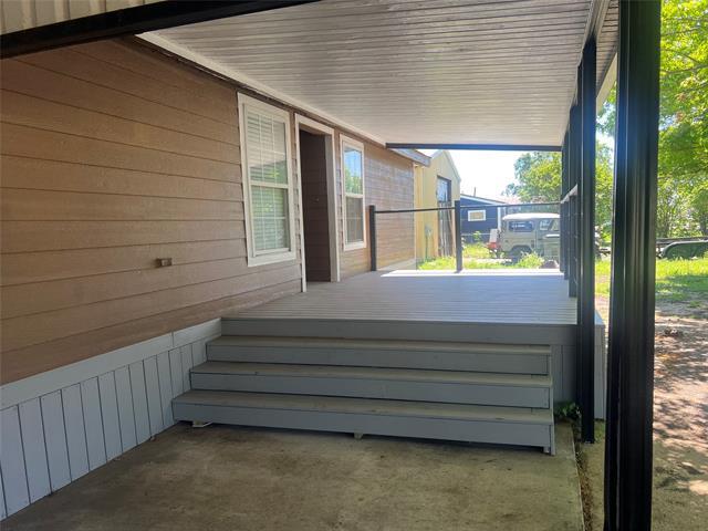 Building Photo - 119 Hillside Beach Dr