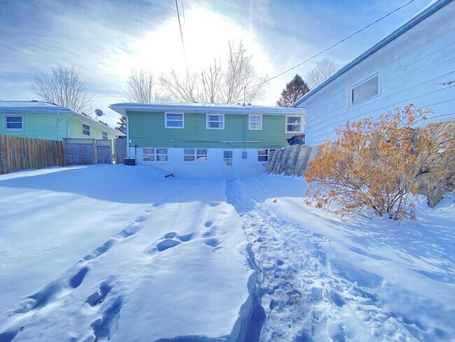Building Photo - 1877 22nd St NW