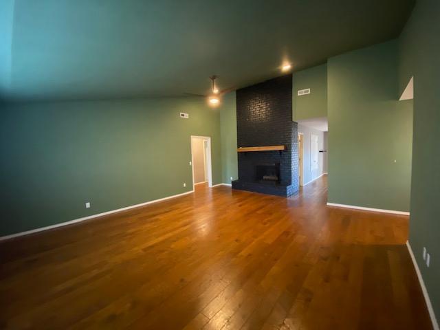 Building Photo - 1330 Quail Run Cir