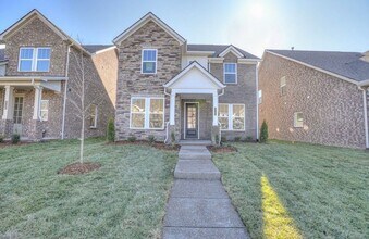 Building Photo - 9131 Headwaters Dr