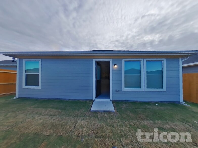 Building Photo - 140 Cornstalk Ln