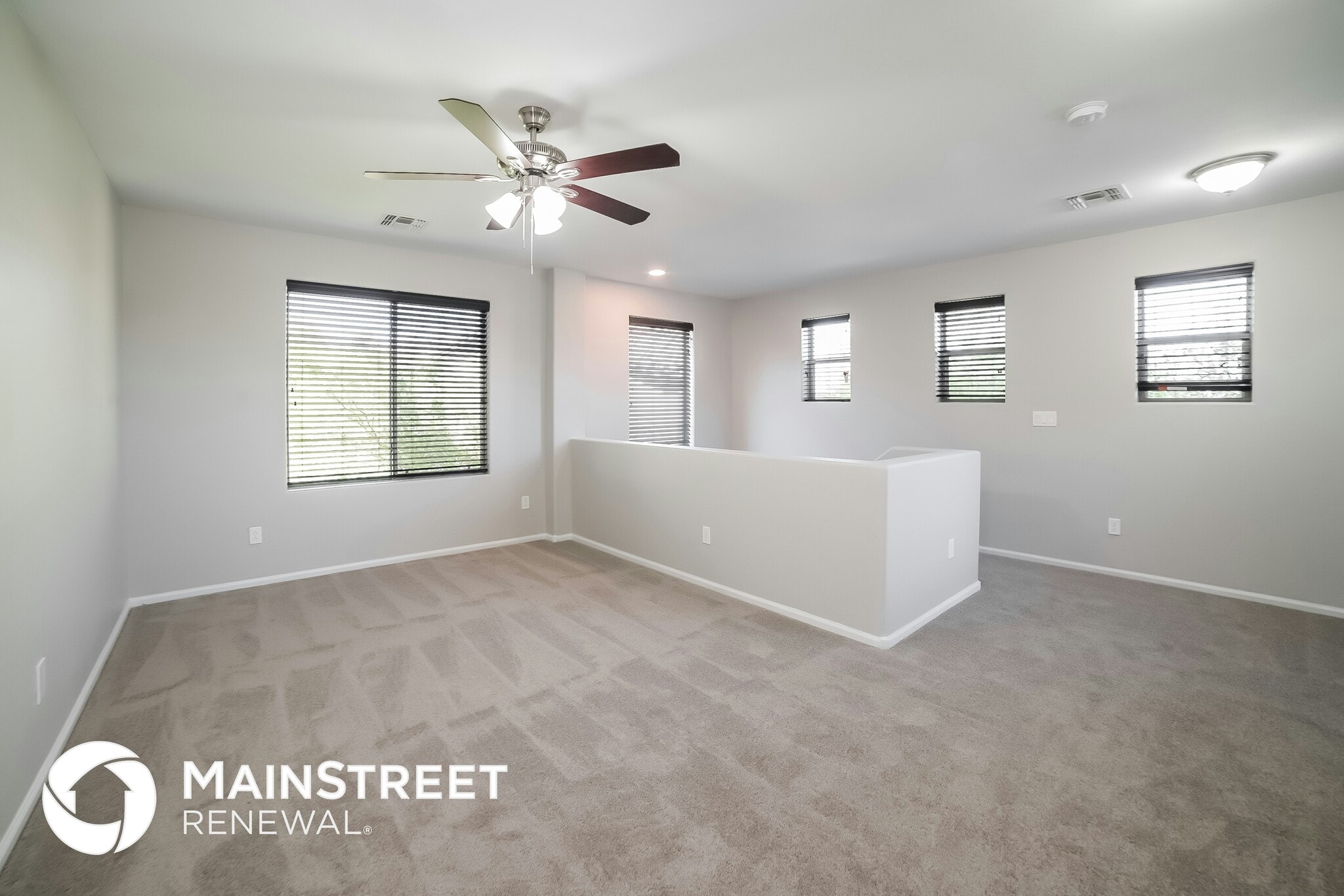 Building Photo - 4922 N 110th Ln