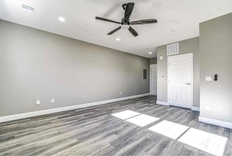 Building Photo - 3000 W Kellogg Dr