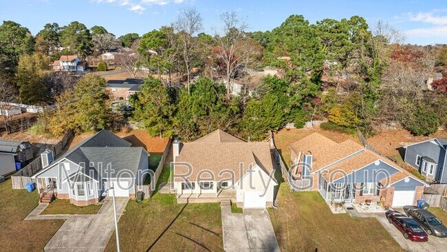 Building Photo - 1521 Kara Ct