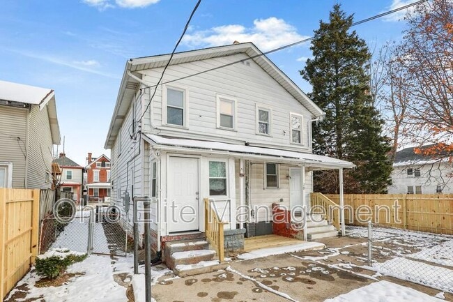 Building Photo - 783-785 S 18th St