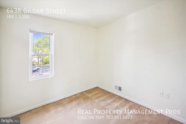 Building Photo - 6438 Gildar St