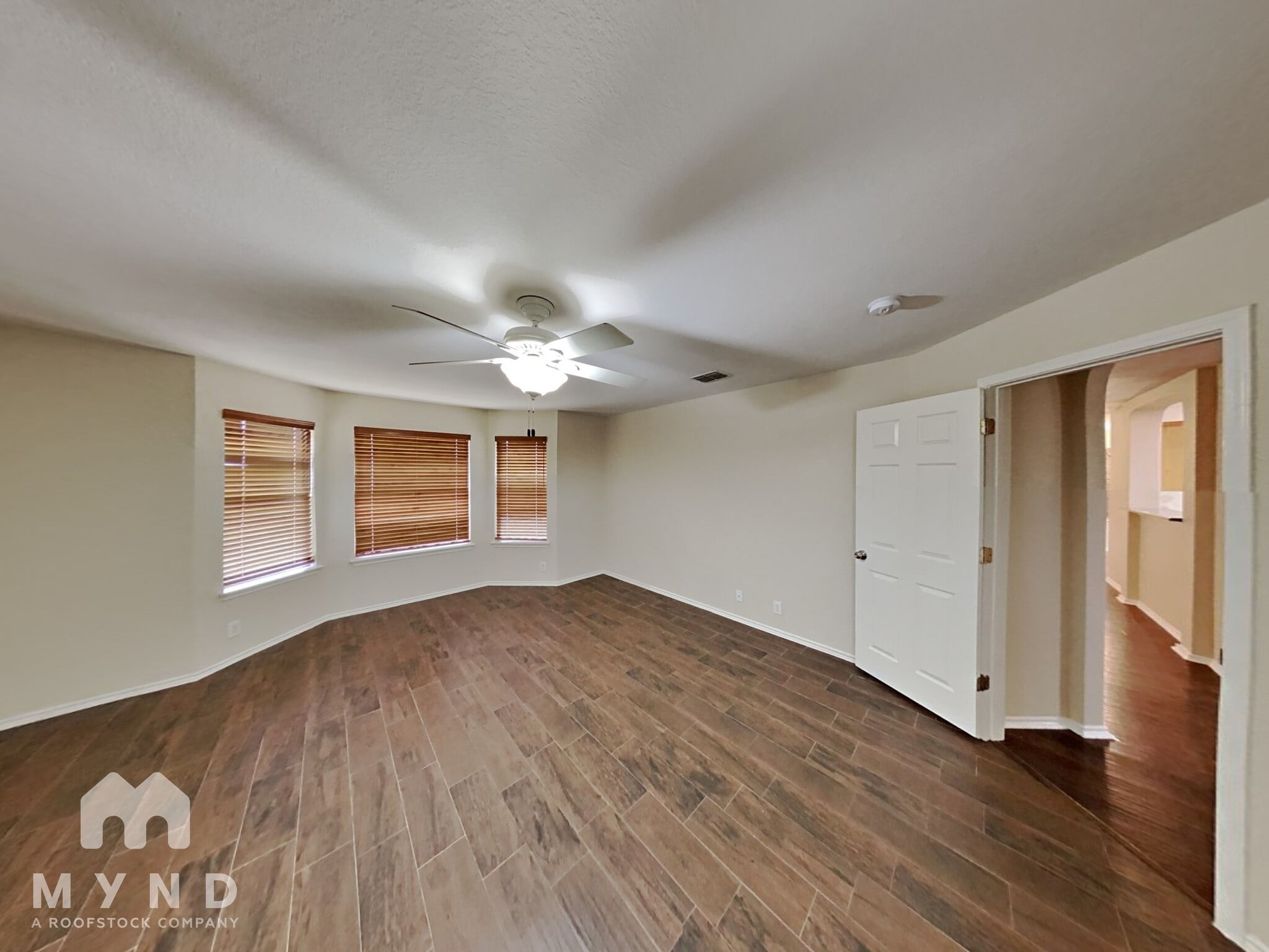 Building Photo - 8930 Wolff Vista