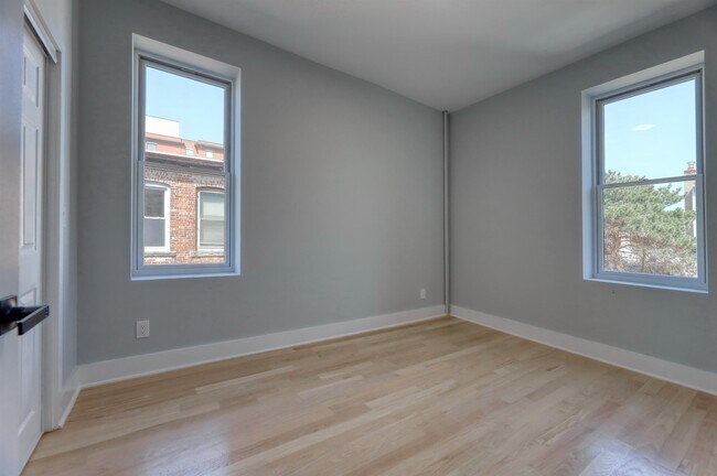 Building Photo - 618 14th St