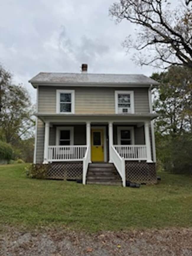 Building Photo - Single Family Home Close to Downtown Lexington