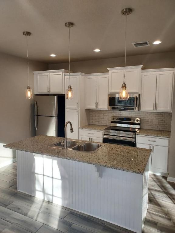 Building Photo - 109 Meyers Ter Cir