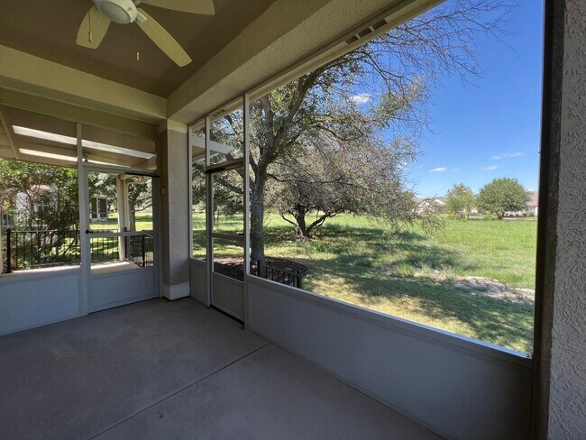 Building Photo - 815 Prairie Grass Ln