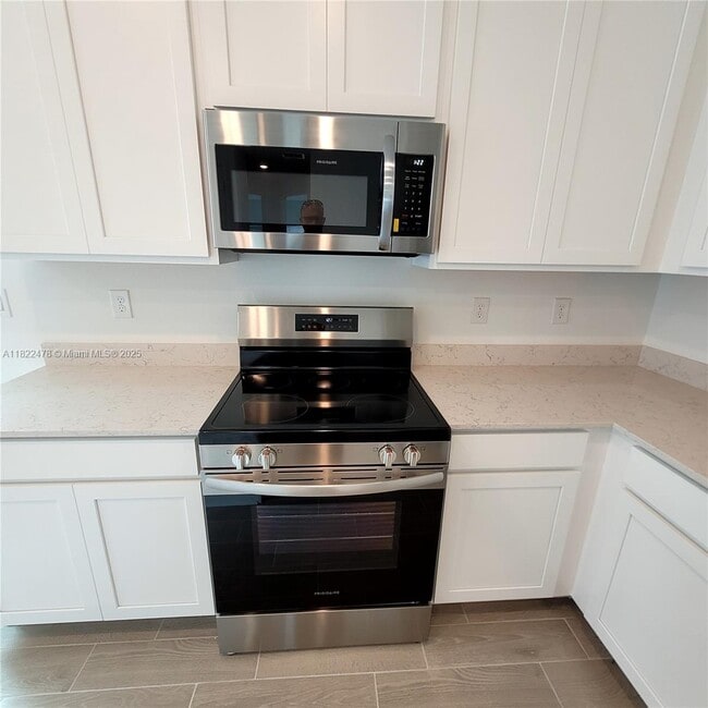 Building Photo - 4155 Acoma Dr