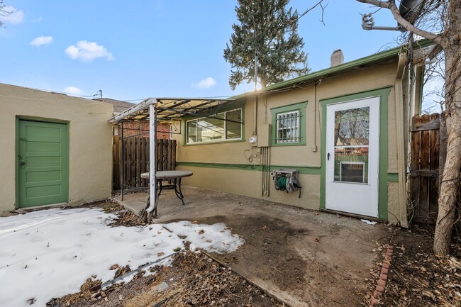 Building Photo - Beautiful Home in Platte Park