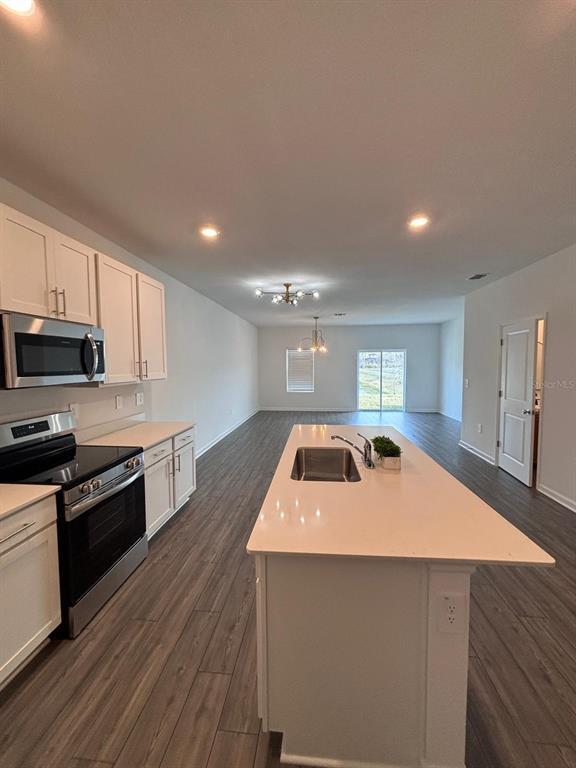 Building Photo - 5433 NW 22nd Dr