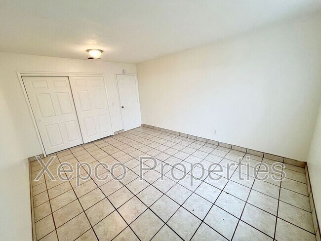 Building Photo - 13460 Quinta Way