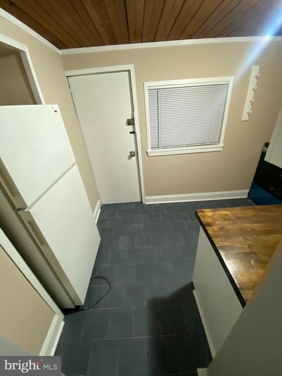 Building Photo - 3164 Cedar St