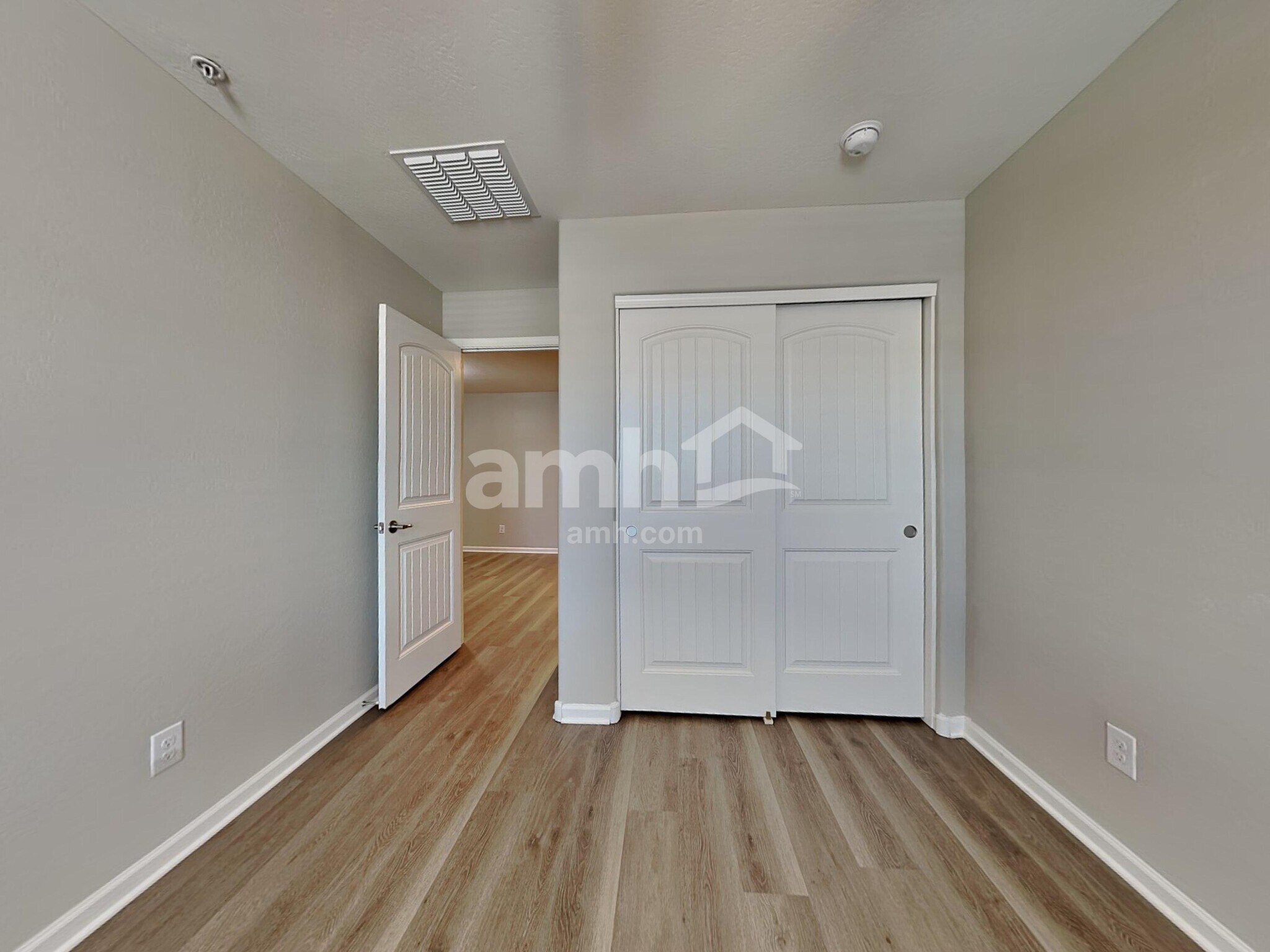 Building Photo - 20715 W Thomas Rd