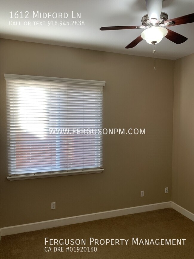 Building Photo - 1612 Midford Ln